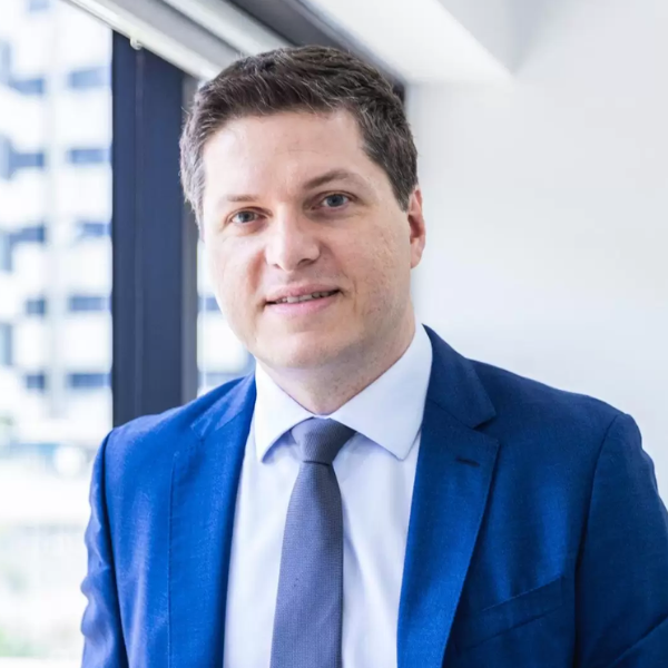 Dr. Ronald Flumingnan - Instituto Arruda Camara - IAC